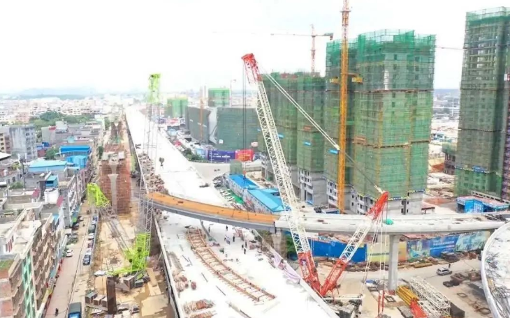 鋼輪滑車加速貴港高架環路項目建設